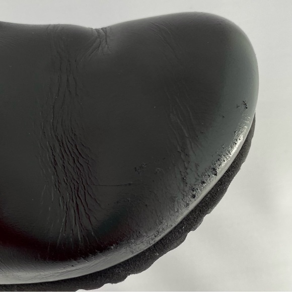 Birkenstock Boston leather clog. 🖤 - Picture 10 of 10